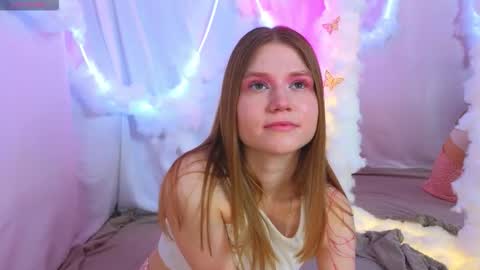 Alisia online show from 12, 9, 2025