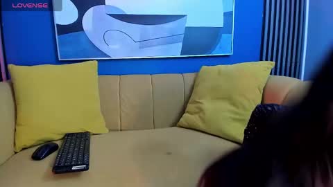 Alison Bonnet online show from 21, 10, 2025
