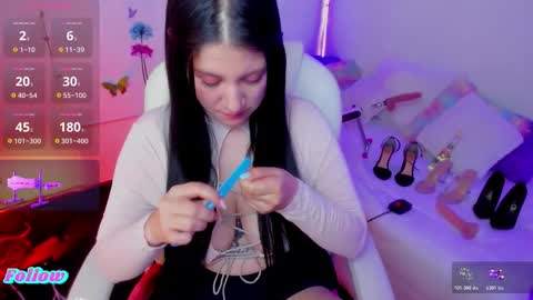   online show from 29, 11, 2025