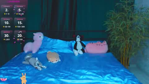 Snapshot of alison_moonlight chatting on 12, 9, 2025 Alison online show from 12, 9, 2025