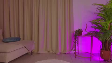 alissa_foxx online show from 12, 9, 2025
