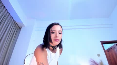 Snapshot of alissanix chatting on 4, 2, 2025 AlissaNix online show from 4, 2, 2025
