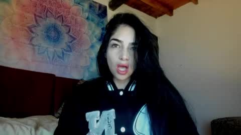 Alisson369  online show from 10, 9, 2025