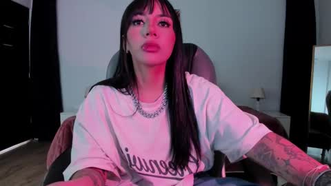 alisson__cortez online show from 31, 10, 2025