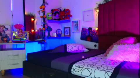 Alisson IG alisson zafiro27 online show from 19, 1, 2026