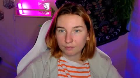 Snapshot of alisun_ chatting on 13, 9, 2025 A L I C E online show from 13, 9, 2025