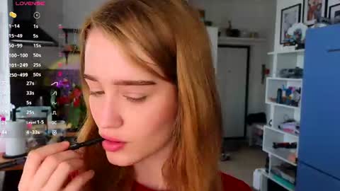 Alivia    online show from 13, 7, 2026