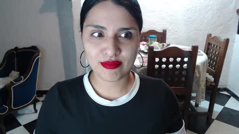 Alix online show from 5, 10, 2025