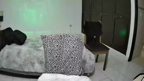 Snapshot of alixxx_culombia chatting on 6, 2, 2026 Alix online show from 6, 2, 2026