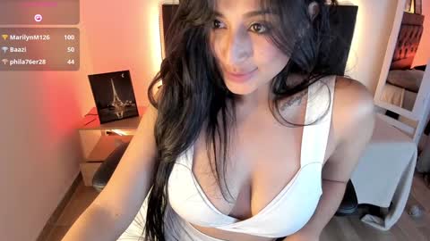 Alizee online show from 16, 12, 2024