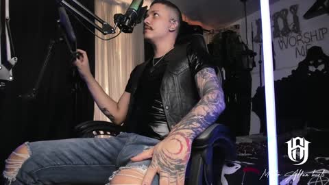   online show from 13, 1, 2025