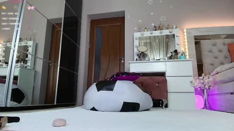 onlyfansallesya23 online show from 11, 1, 2025