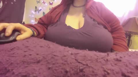 Alli Kat online show from 8, 3, 2025