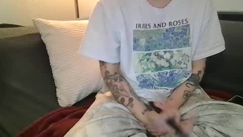 Snapshot of alliebearx chatting on 28, 6, 2026 alliebearx online show from 28, 6, 2026