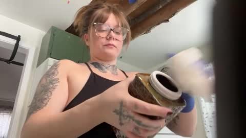 Snapshot of allieberrybb chatting on 10, 1, 2025 bb online show from 10, 1, 2025