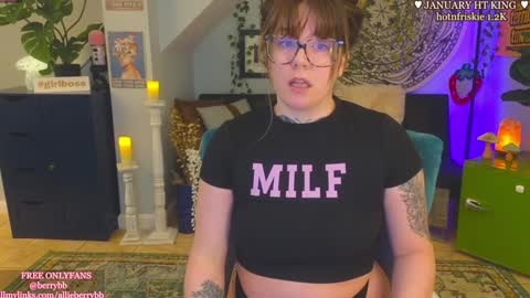 Snapshot of allieberrybb chatting on 15, 1, 2025 bb online show from 15, 1, 2025