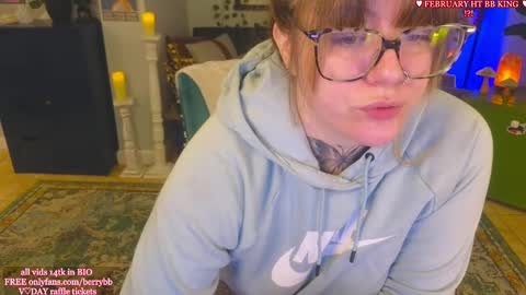 Snapshot of allieberrybb chatting on 11, 2, 2025 bb online show from 11, 2, 2025