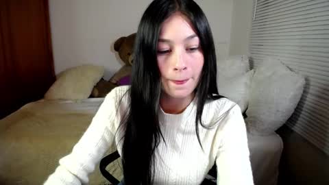 Snapshot of allierose_ chatting on 28, 12, 2024 Allie online show from 28, 12, 2024