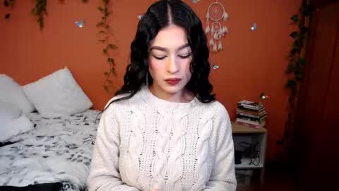 Snapshot of allierose_ chatting on 5, 10, 2025 Allie online show from 5, 10, 2025