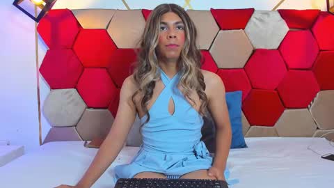 Snapshot of alliison_fox chatting on 24, 2, 2025 Allison online show from 24, 2, 2025