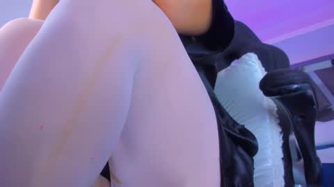 Snapshot of allijadid chatting on 23, 1, 2025    online show from 23, 1, 2025