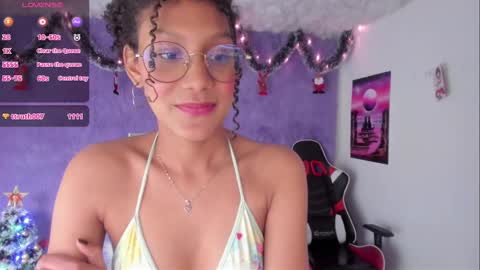 Snapshot of allis0n_ik chatting on 19, 12, 2024 ALLIS0N IK online show from 19, 12, 2024