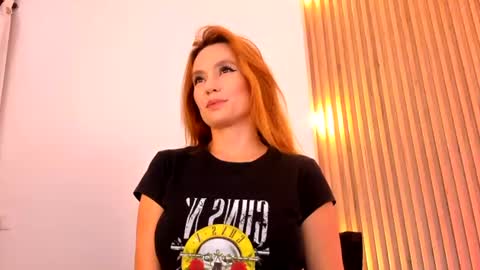 Snapshot of allison_fosther chatting on 14, 6, 2026 allison_fosther online show from 14, 6, 2026