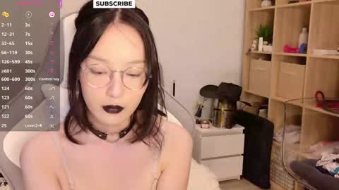 Snapshot of alllinaeve chatting on 17, 1, 2025 Alina online show from 17, 1, 2025