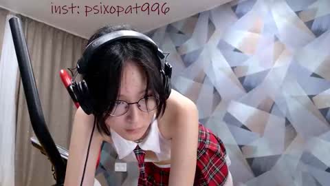Snapshot of alllinaeve chatting on 9, 10, 2025 Alina online show from 9, 10, 2025