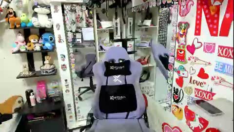 Snapshot of allsson_miller chatting on 25, 6, 2026 allsson_miller online show from 25, 6, 2026