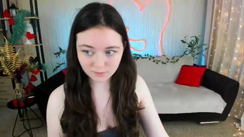 Snapshot of alluringeyess chatting on 18, 6, 2026 alluringeyess online show from 18, 6, 2026
