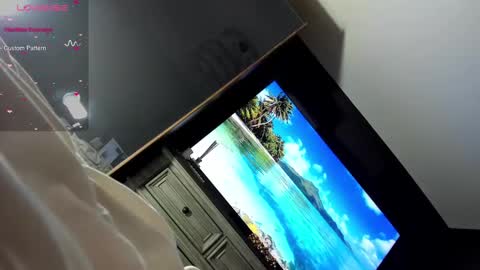AllyPinkLips online show from 18, 1, 2025