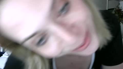 Ally Girl In Her Ally World online show from 21, 6, 2026