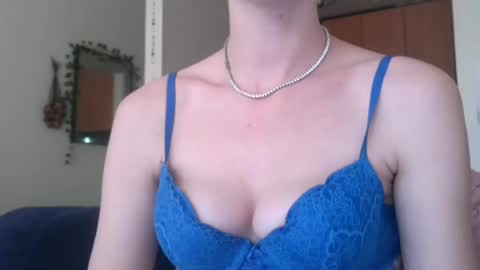 Ally Girl In Her Ally World online show from 30, 6, 2026