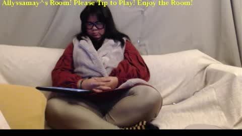 Allyssamay online show from 14, 12, 2025