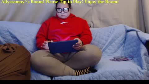 Allyssamay online show from 13, 3, 2026