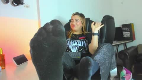 ALMA FENIX  online show from 7, 4, 2026