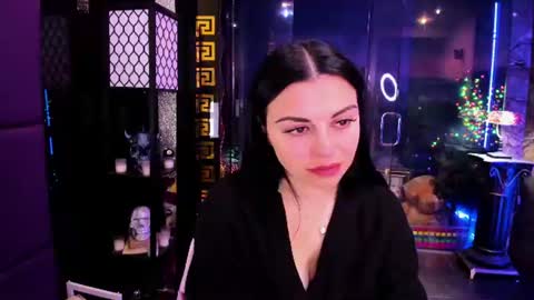 Snapshot of alma_pearl chatting on 5, 7, 2026 Alma online show from 5, 7, 2026