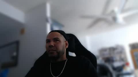 Snapshot of aloha_king chatting on 19, 10, 2025 simplyfaded online show from 19, 10, 2025