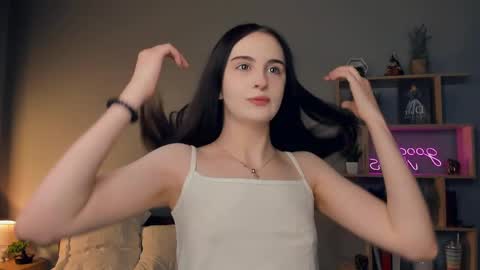 Alona online show from 10, 5, 2026