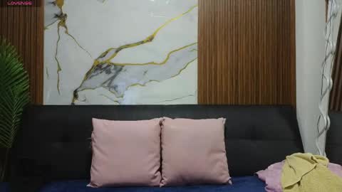 alonddra_tay online show from 5, 6, 2026