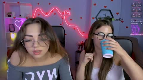 Snapshot of alorea_faye chatting on 12, 5, 2026 Alorea online show from 12, 5, 2026