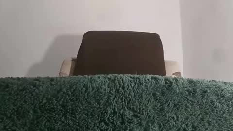 Snapshot of alotofcream chatting on 23, 10, 2025 alotofcream4u online show from 23, 10, 2025