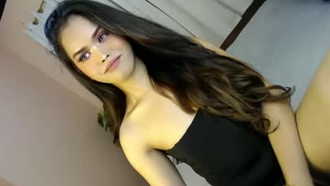 Snapshot of alove_too_last chatting on 1, 2, 2025 LEXY online show from 1, 2, 2025