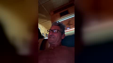 alpacamike online show from 15, 1, 2026