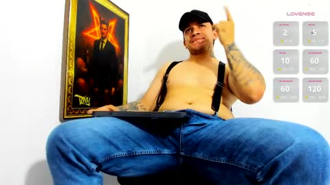 Snapshot of alpha_paganni chatting on 8, 6, 2026 alpha paganni online show from 8, 6, 2026