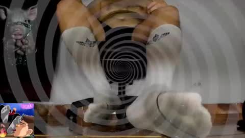 Snapshot of alphafindom982 chatting on 22, 7, 2026 MASTER FINDOM DRAIN... online show from 22, 7, 2026