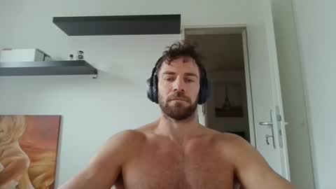 alphah_hunk online show from 28, 9, 2025