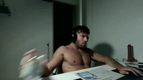 alphah_hunk online show from 18, 4, 2026