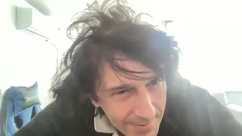 Snapshot of alphandre chatting on 24, 1, 2025 AlphAndre online show from 24, 1, 2025